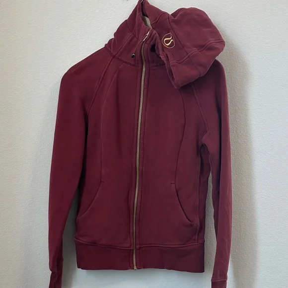 Burgundy & Gold lululemon scuba Zip-Up Hoodie size 6 - Picture 1 of 16